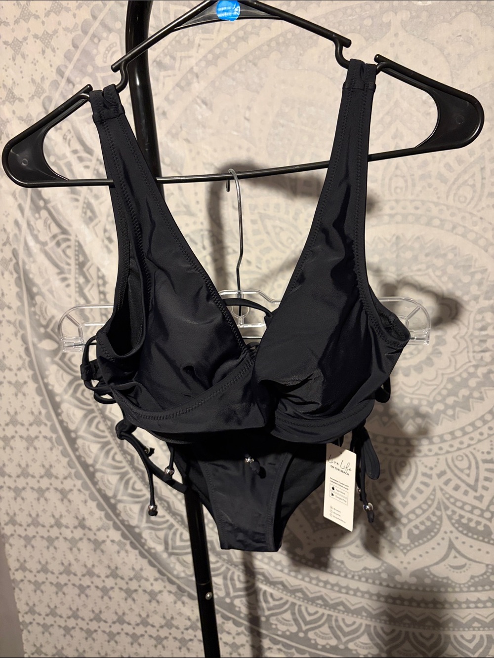 Cupshe Black Underwire Bikini Set
